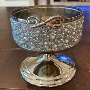 Bath and Body Works/White Barn Candle Co. candle holder